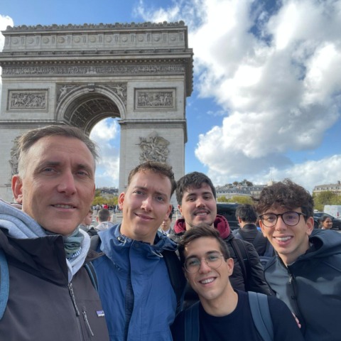 Senior RUI a Parigi